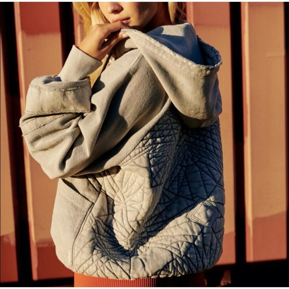 Free People Movement Juliet Quilted Gray Zip Up Jacket Sz. S - Picture 2 of 12